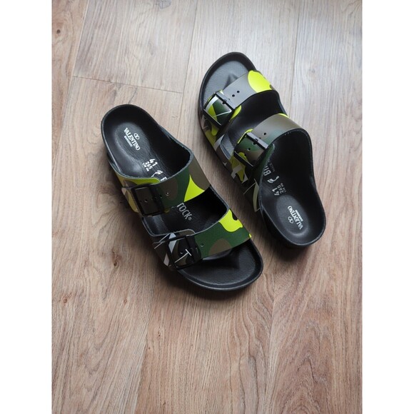Birkenstock Valentino Arizona Army Lime Camo Logo Sandals EU 41 Mens 8-8.5 - Picture 8 of 16
